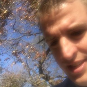 Meet your Posher, Adam